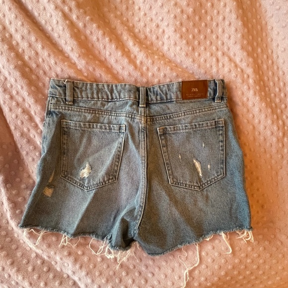 Zara jean skort! - Picture 3 of 4